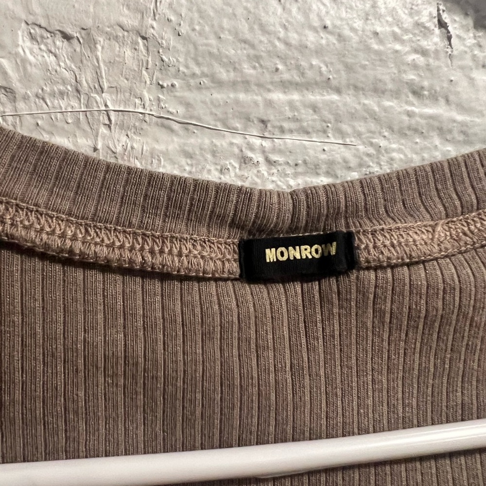 MONROW Ribbed Tee - Picture 2 of 8